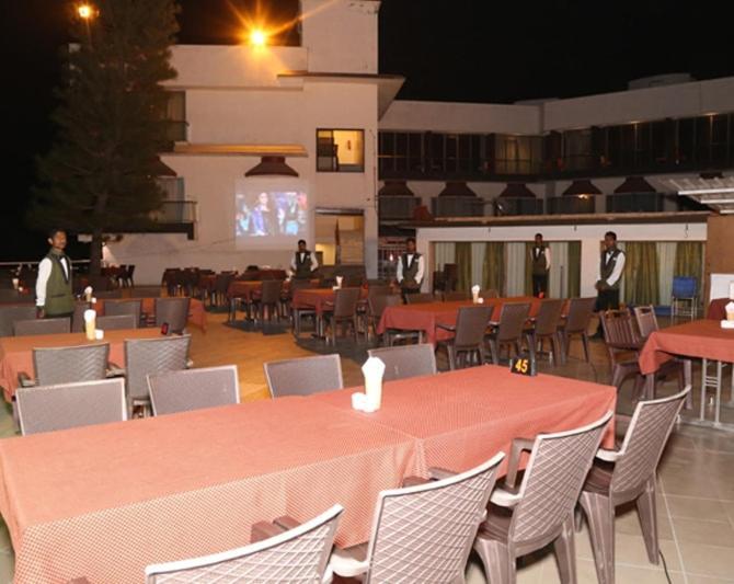 Hotel Princess Park Daman Exterior photo