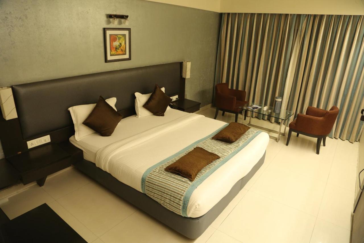 Hotel Princess Park Daman Exterior photo